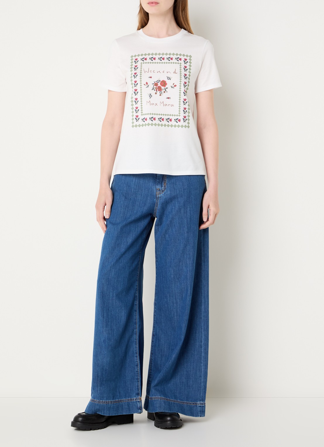 MaxMara T-shirt met logoprint - voorkant 2 wit