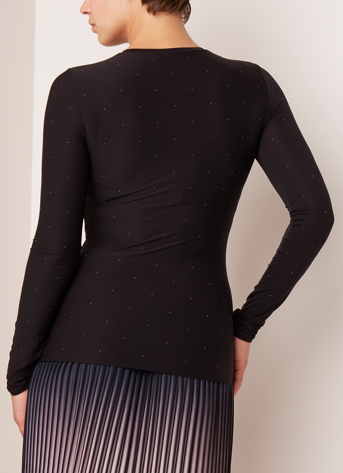 MaxMara Top met studs en ondertop  - achterkant zwart