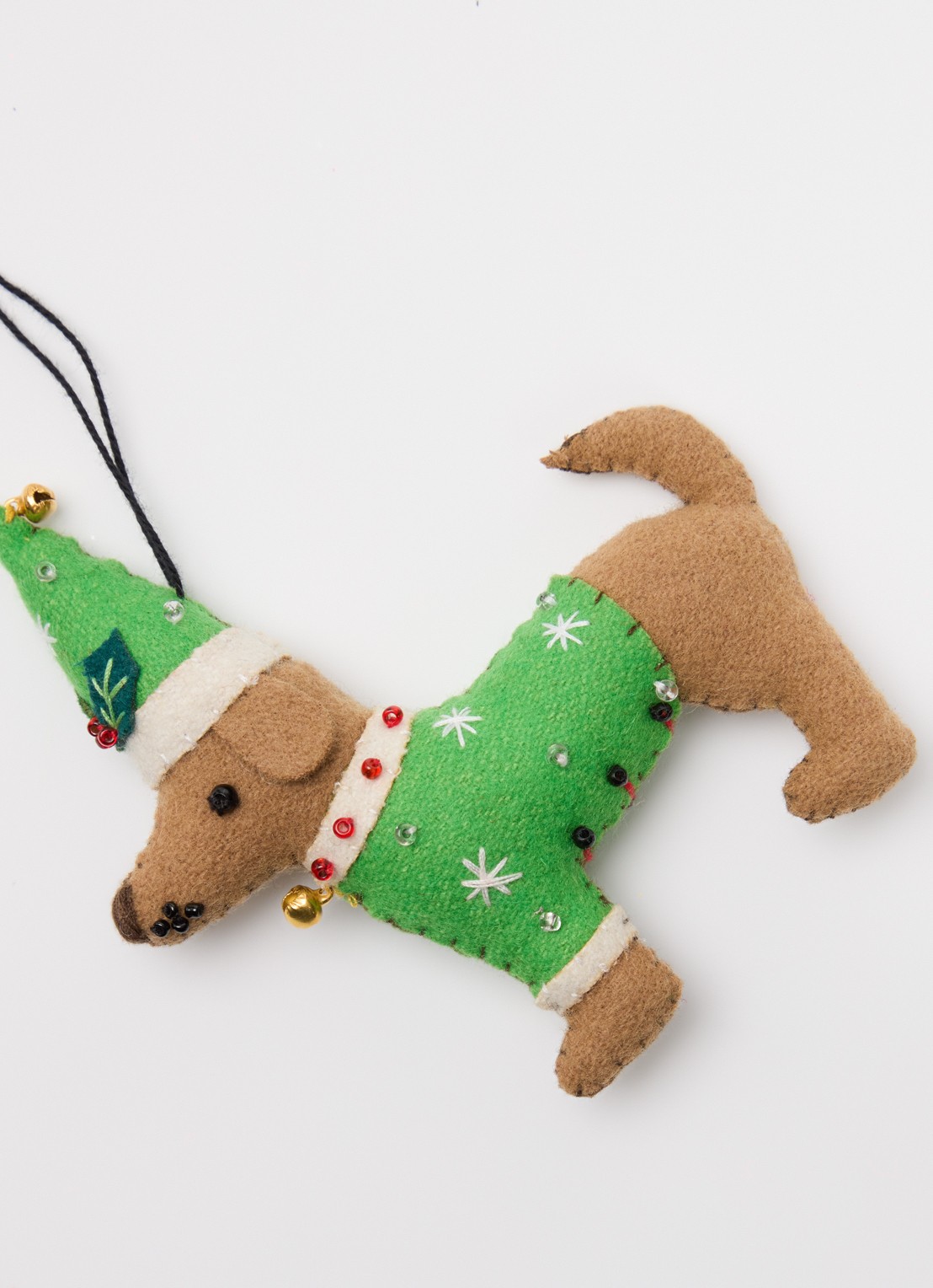 Meander Hond met kerstmuts kersthanger 12,5 cm - detail groen