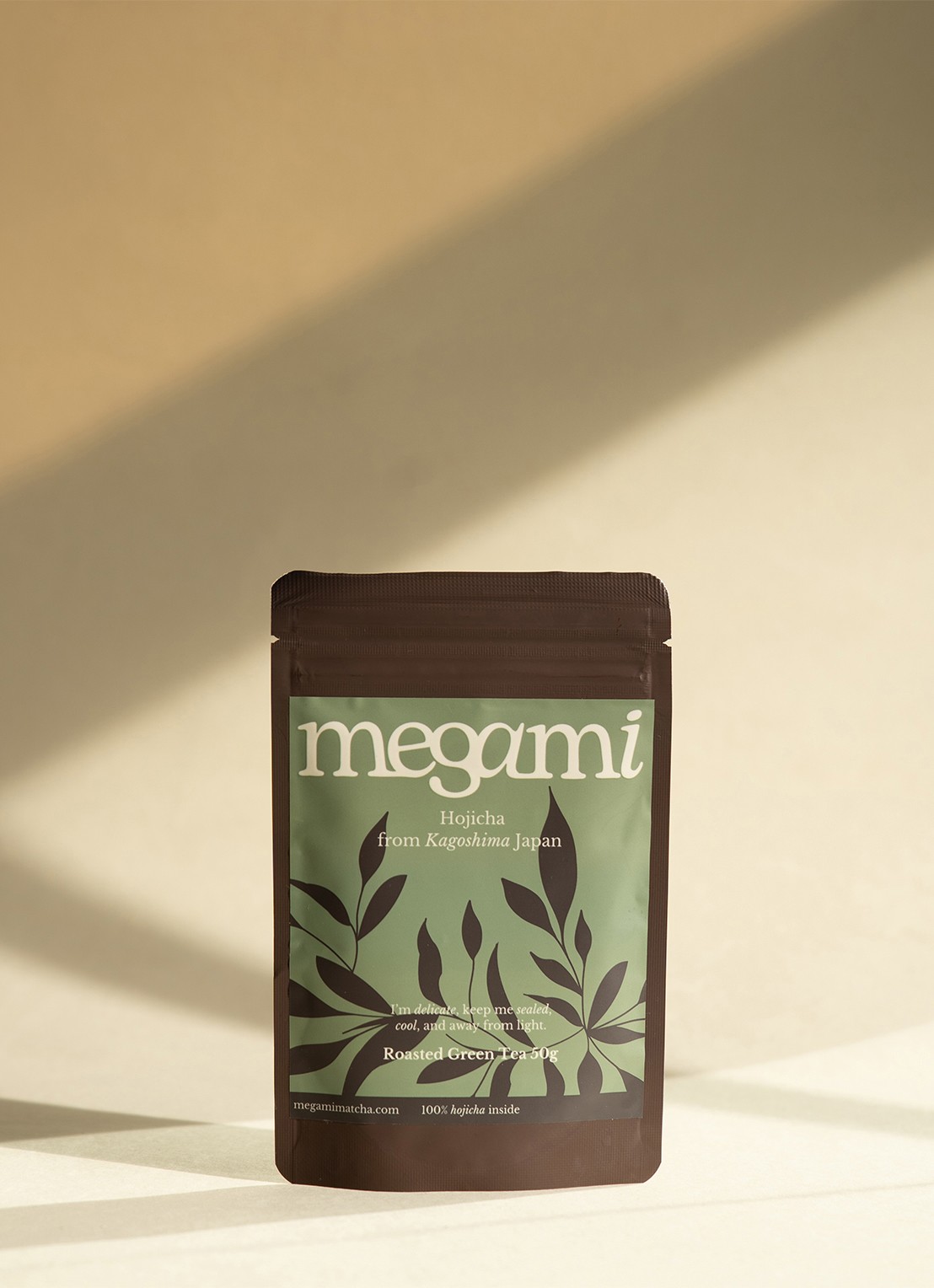 Megami Hojicha 50 gram - voorkant 3 undefined