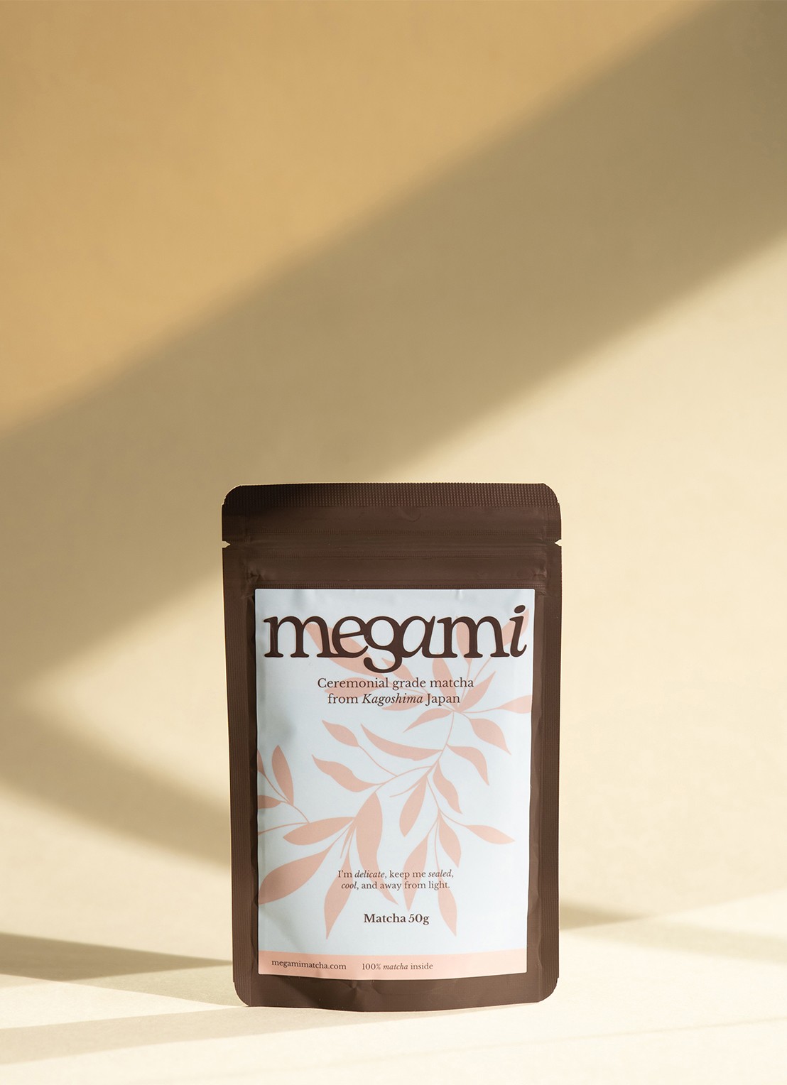Megami Matcha 50 gram - voorkant 2 bruin