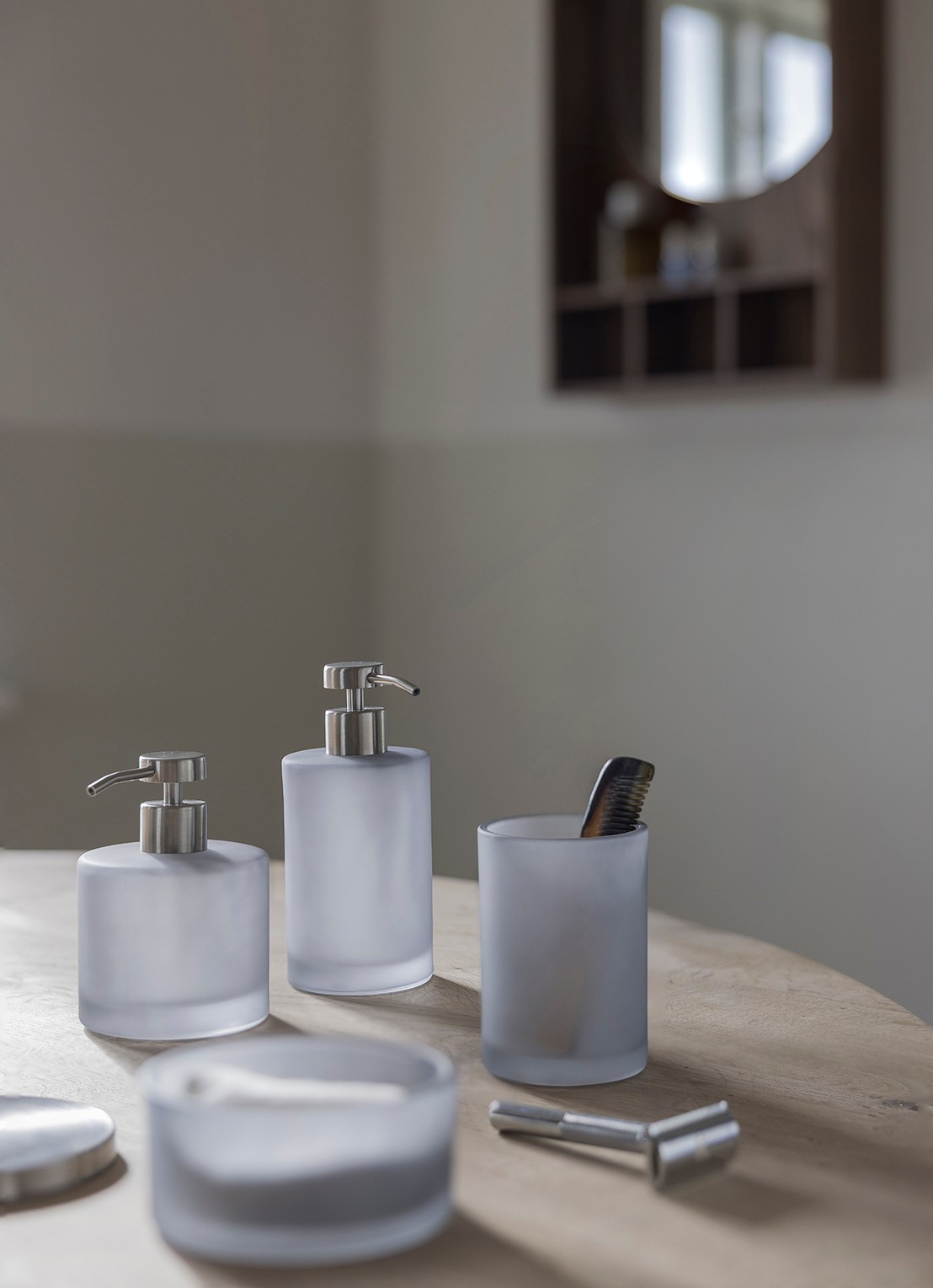 Mette Ditmer Modest tandenborstelhouder - detail 2 blauw