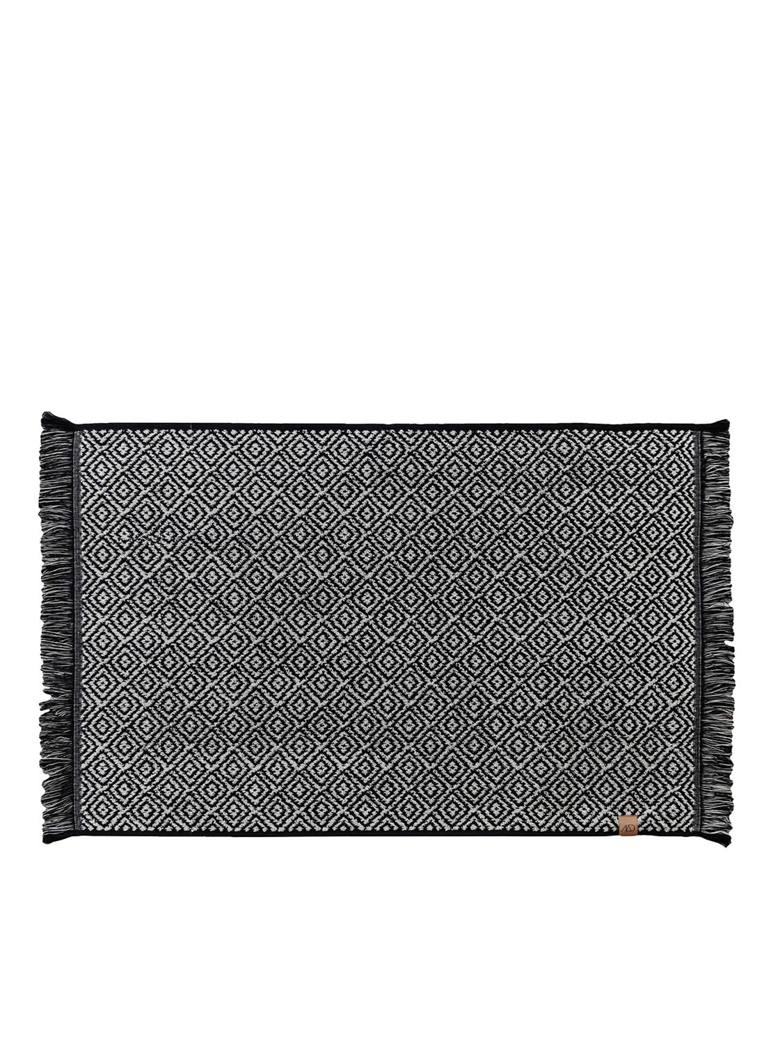 Mette Ditmer Morocco gastendoek 50 x 80 cm - voorkant zwart