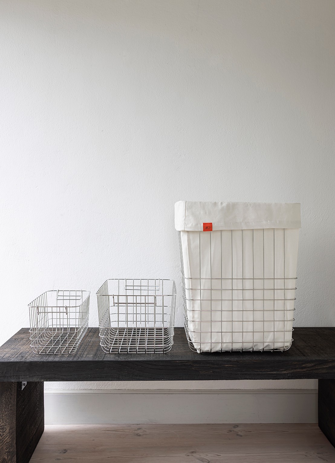 Mette Ditmer Store-it mand 40 x 32 x 50 cm - achterkant zilver