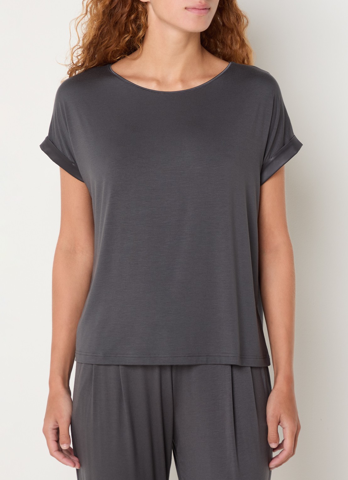 Mey Pyjamatop met contrast - detail 3 middengrijs