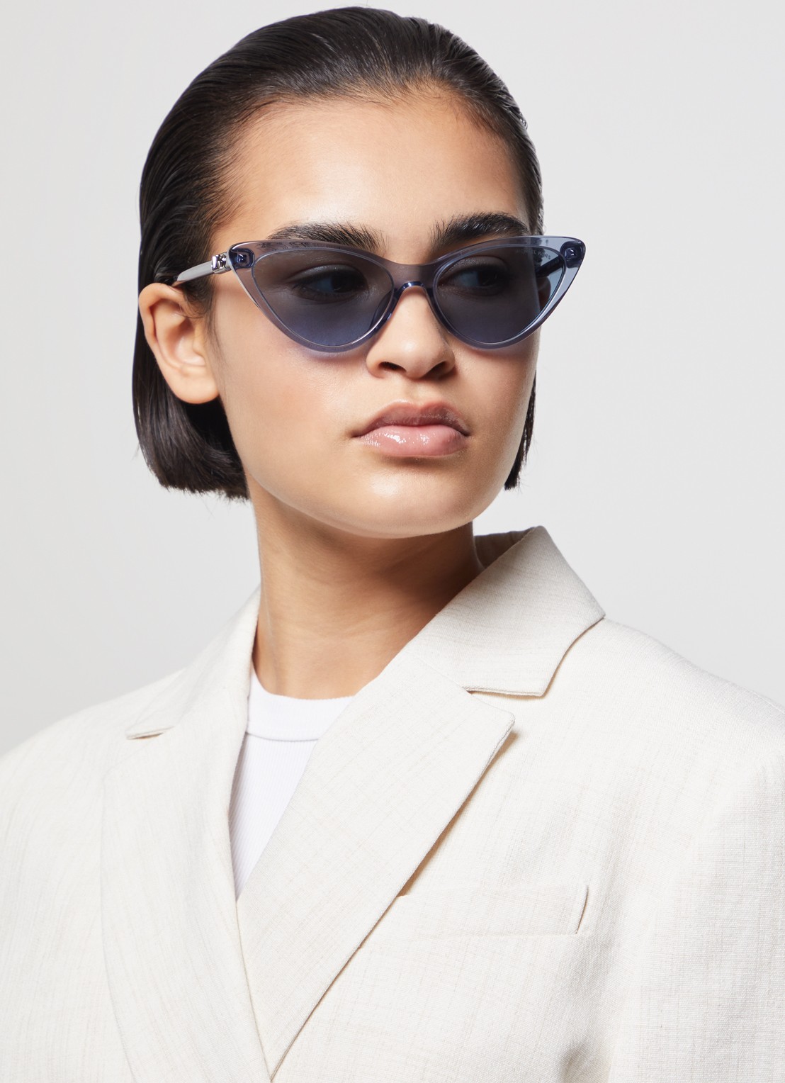 Michael Kors Harbour Island zonnebril MK2195U - voorkant 2 staalblauw