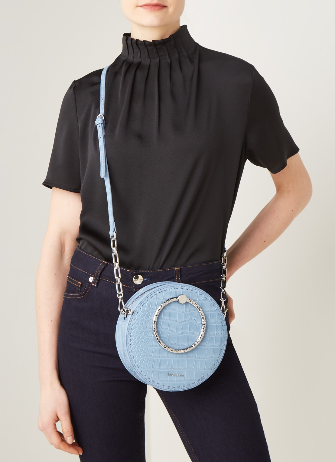 Millah crossbodytas van leer met crocostructuur - voorkant 5 blauw