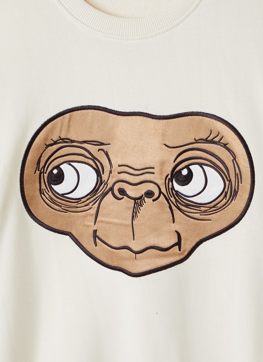 Mini Rodini E.T. sweater met borduring - detail 3 gebroken wit
