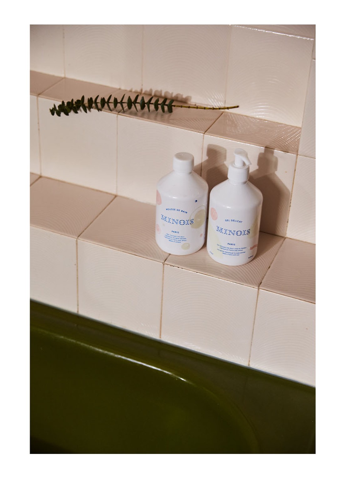 Minois Paris Baby bubbel badschuim 500 ml - detail 5 wit