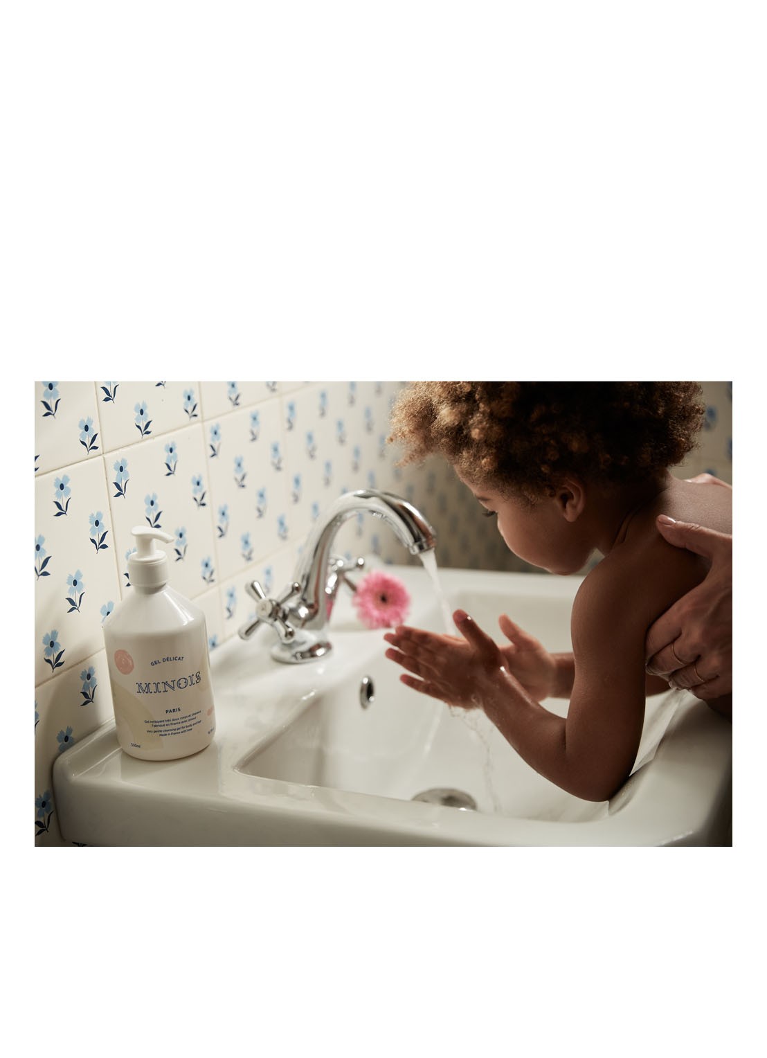 Minois Paris Baby Delicate gel 500 ml  - detail 4 wit