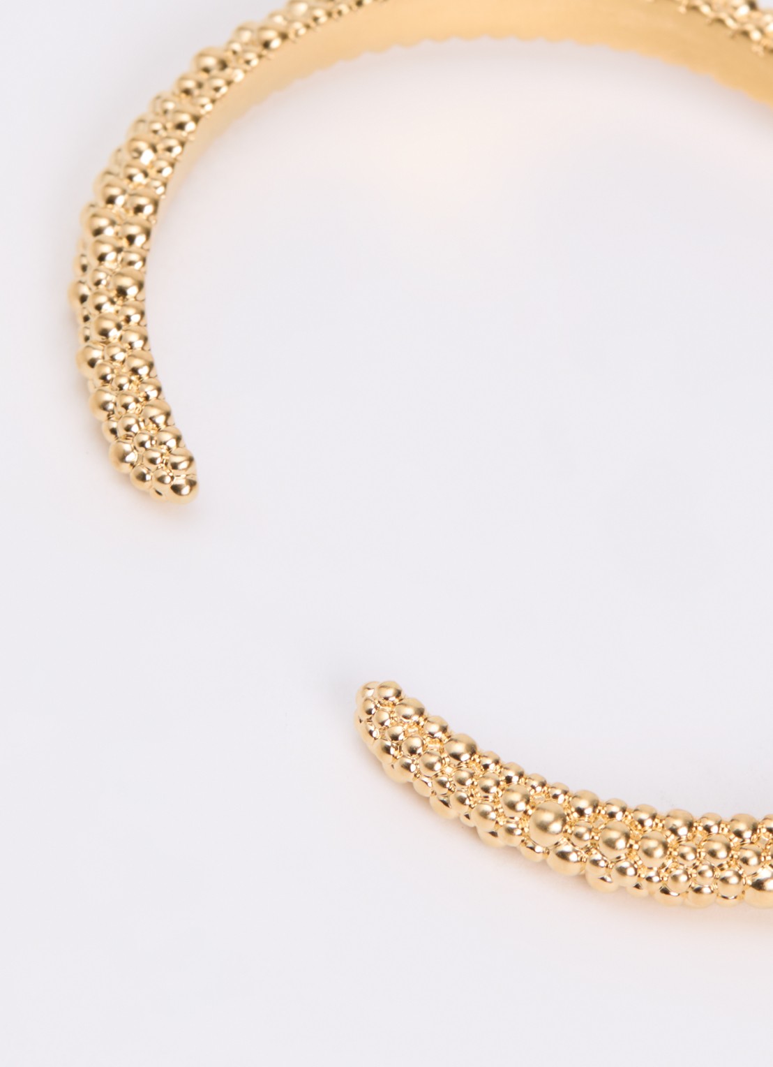 Missoma Baya Claw bangle verguld - detail 3 goud
