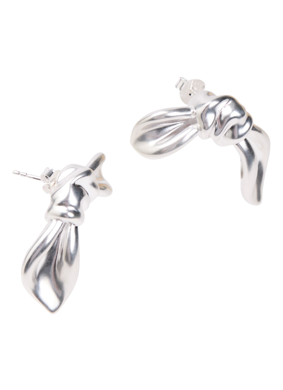 Missoma Markgong Bow Oversized oorstekers - voorkant 3 zilver