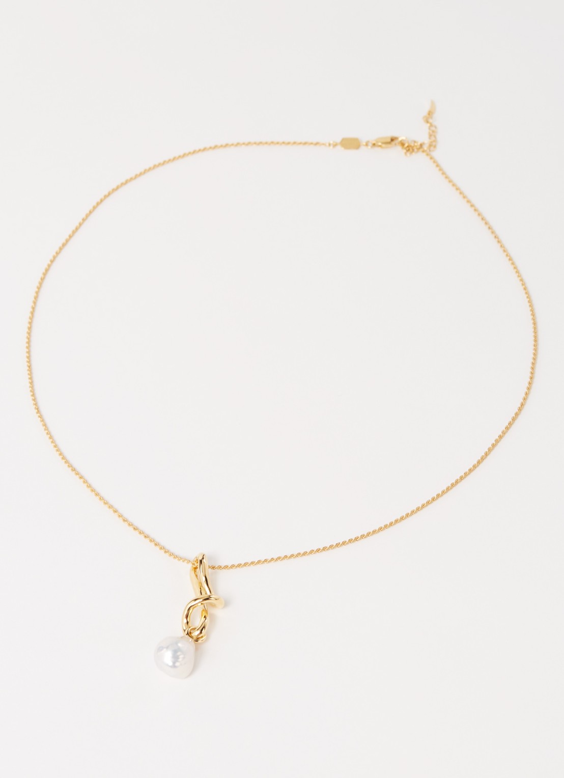 Missoma Molten fijne ketting met zoetwaterparel - detail 3 goud
