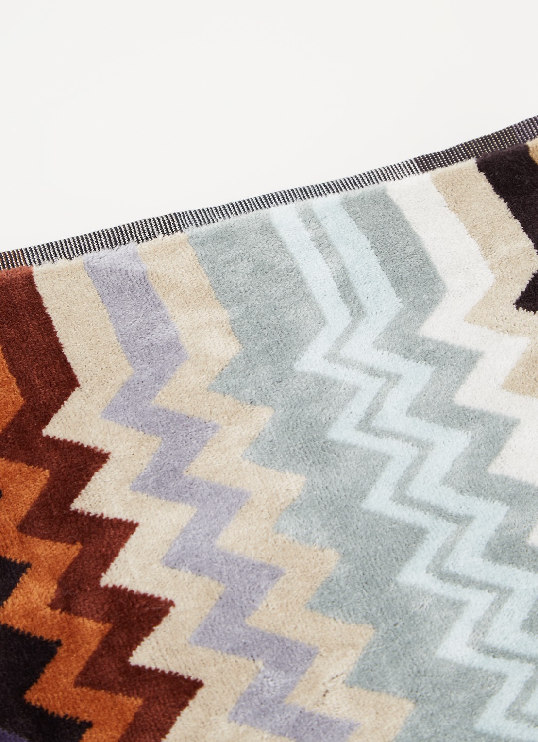 Missoni Giacomo badmat 60 x 90 cm - detail paars
