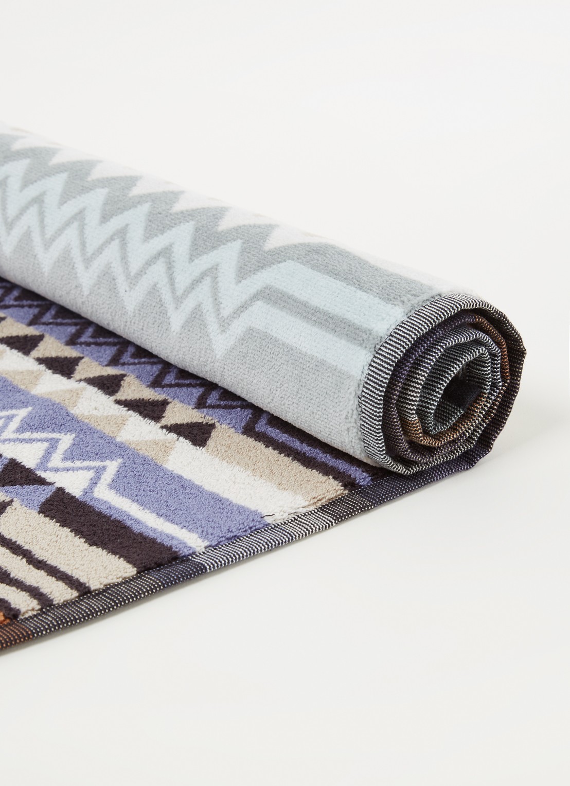 Missoni Giacomo badmat 60 x 90 cm - voorkant 3 paars