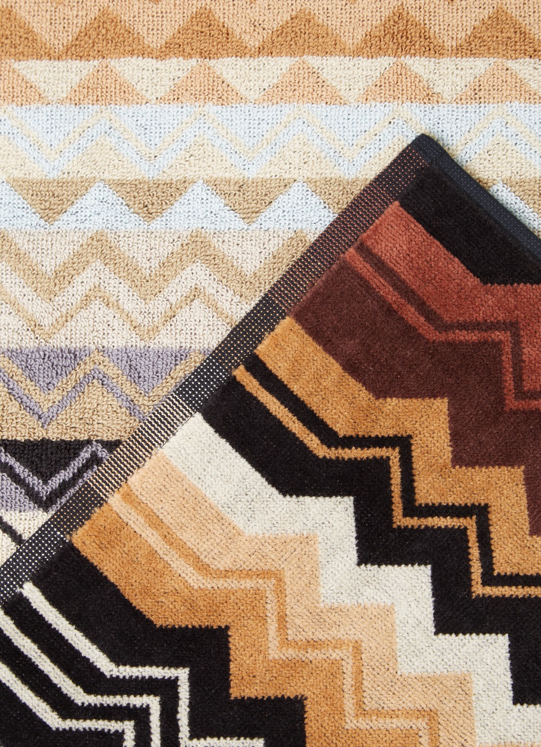 Missoni Giacomo gastendoek 40 x 70 cm - detail multicolor