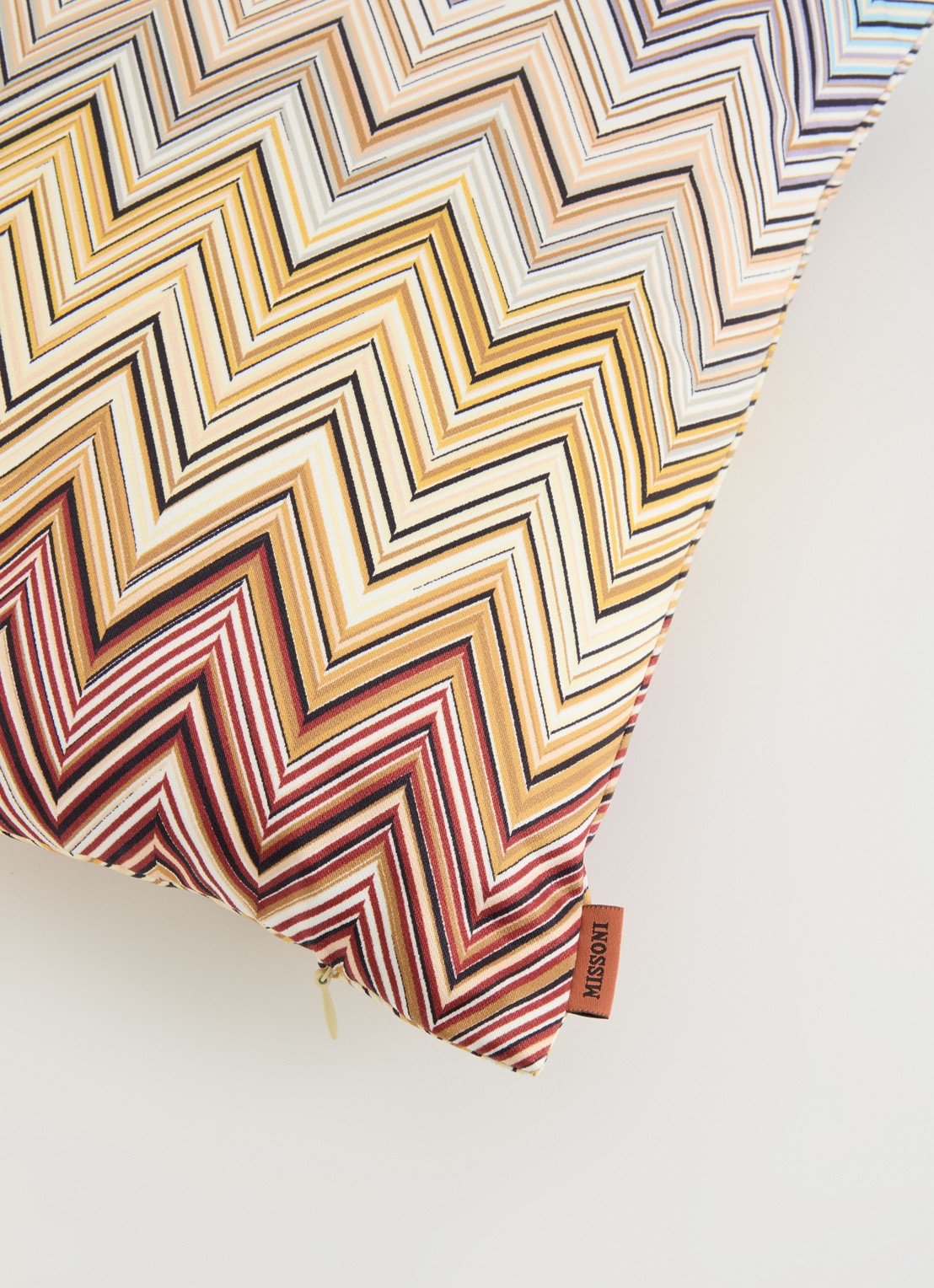Missoni Jarris sierkussen 40 x 40 cm - detail 4 beige