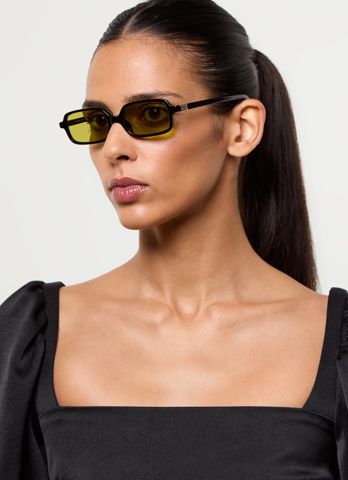 Miu Miu Retro zonnebril MU 11ZS  - voorkant 5 zwart