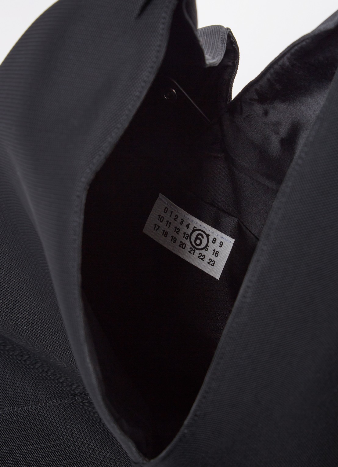 MM6 Schoudertas met logo - detail 2 zwart