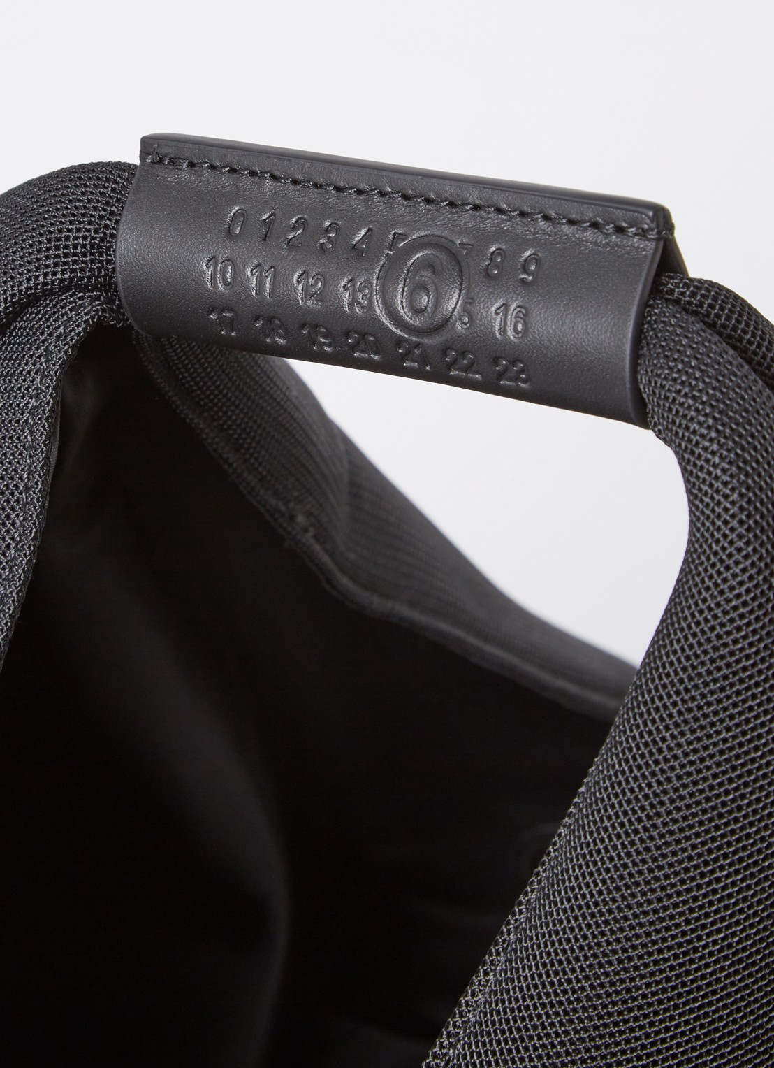 MM6 Schoudertas met logo - detail 4 zwart