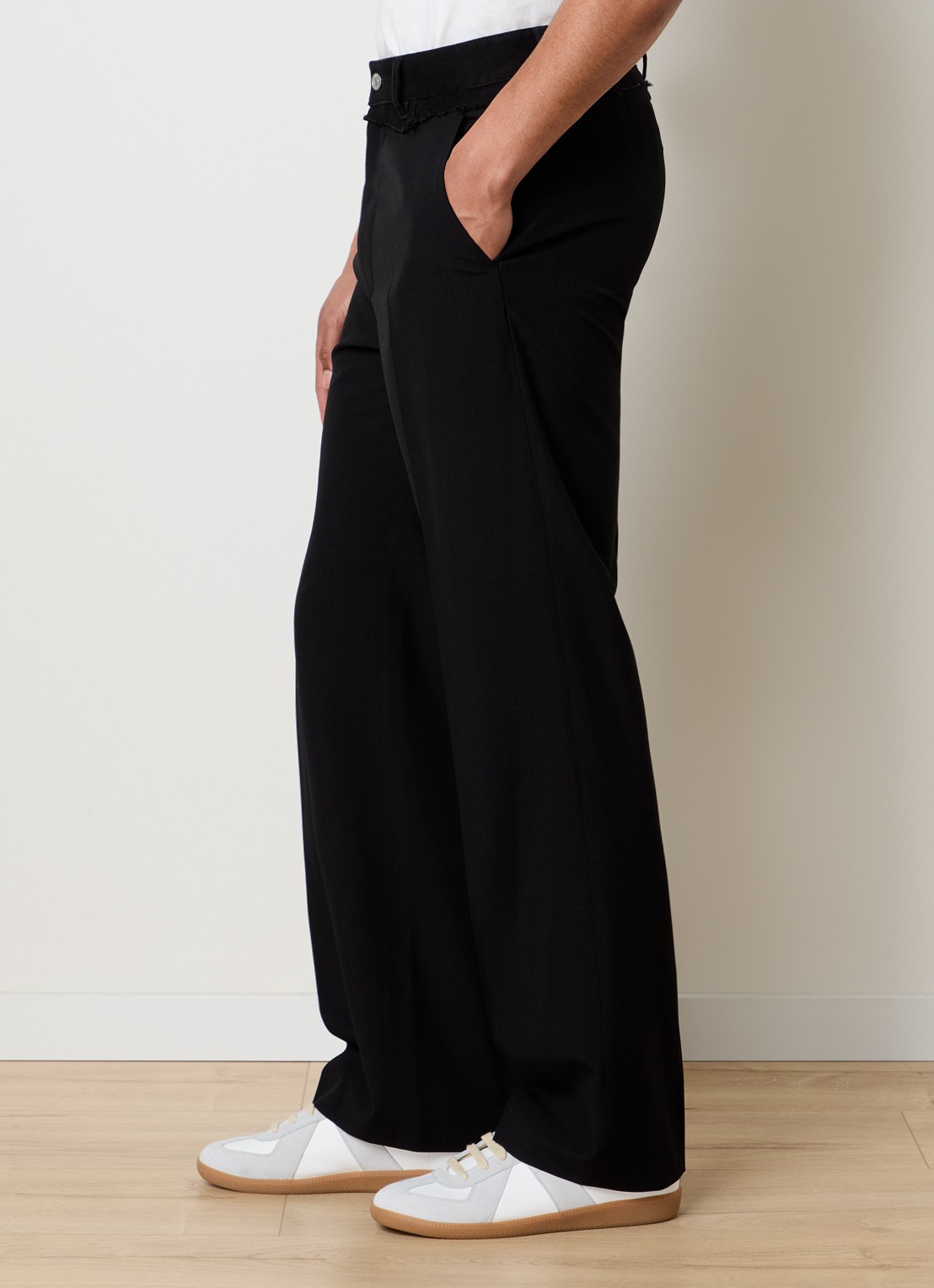 MM6 Straight fit broek in wolblend met steekzakken - detail 3 zwart