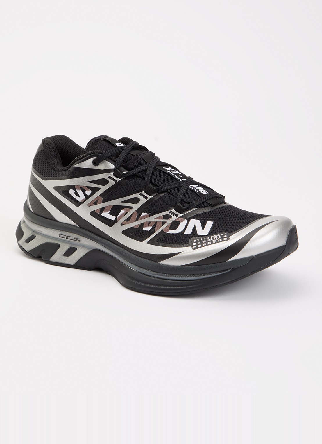 MM6 XT-MM6 sneaker met mesh details - voorkant 2 zwart