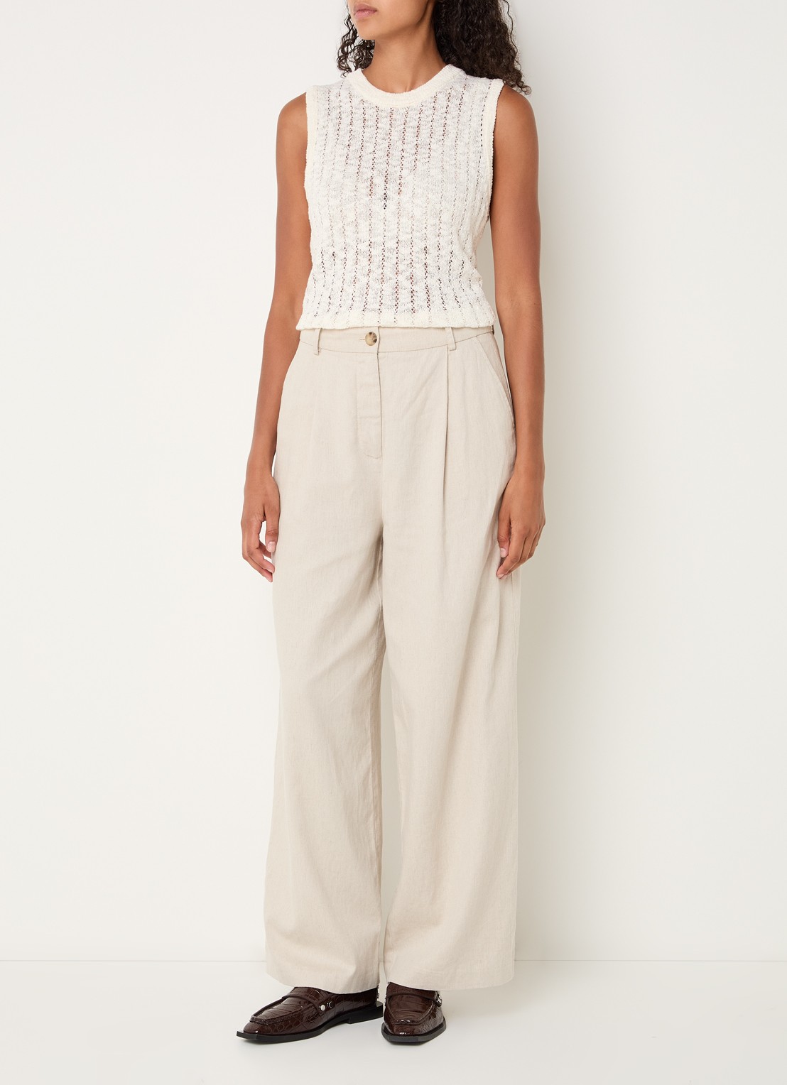 Modström Agnes semi-transparante top met opengewerkt dessin - voorkant 3 creme