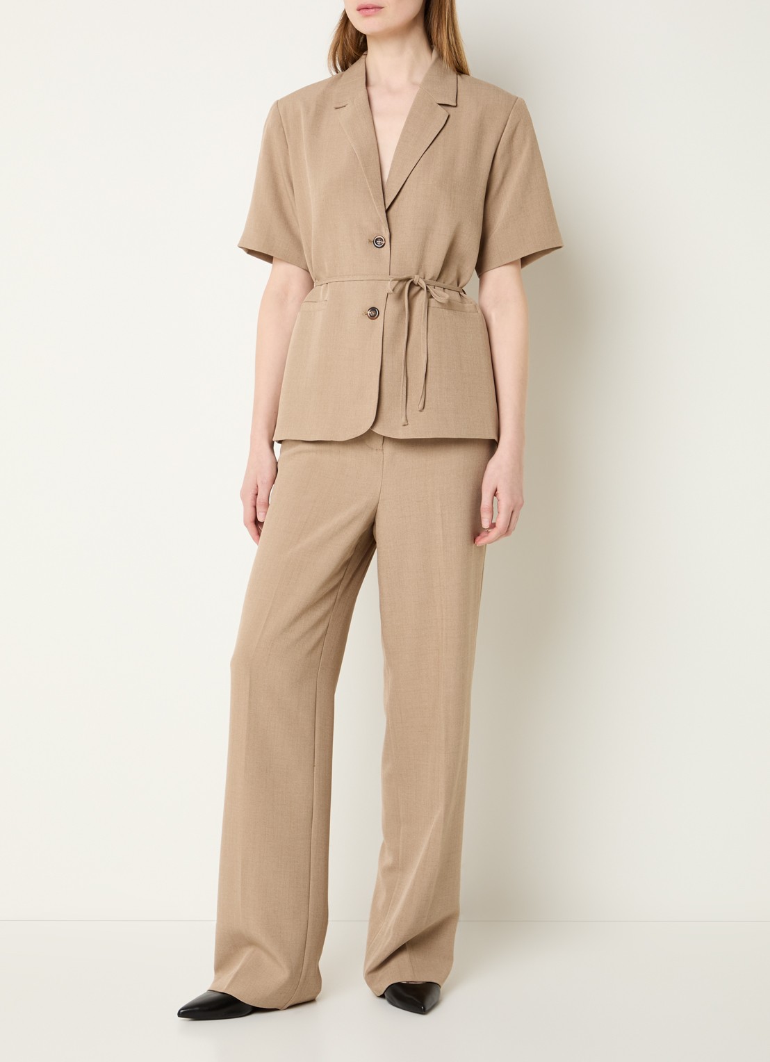 Modström Alaya mid waist loose fit pantalon - voorkant 3 camel
