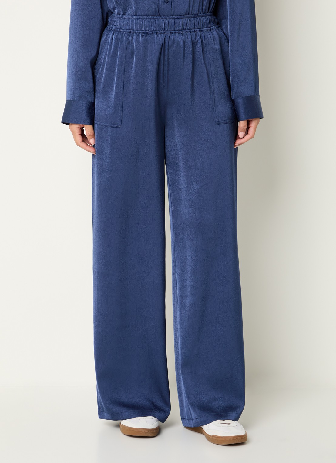 Modström Cabrina high waist loose fit broek met steekzakken - detail 4 kobaltblauw