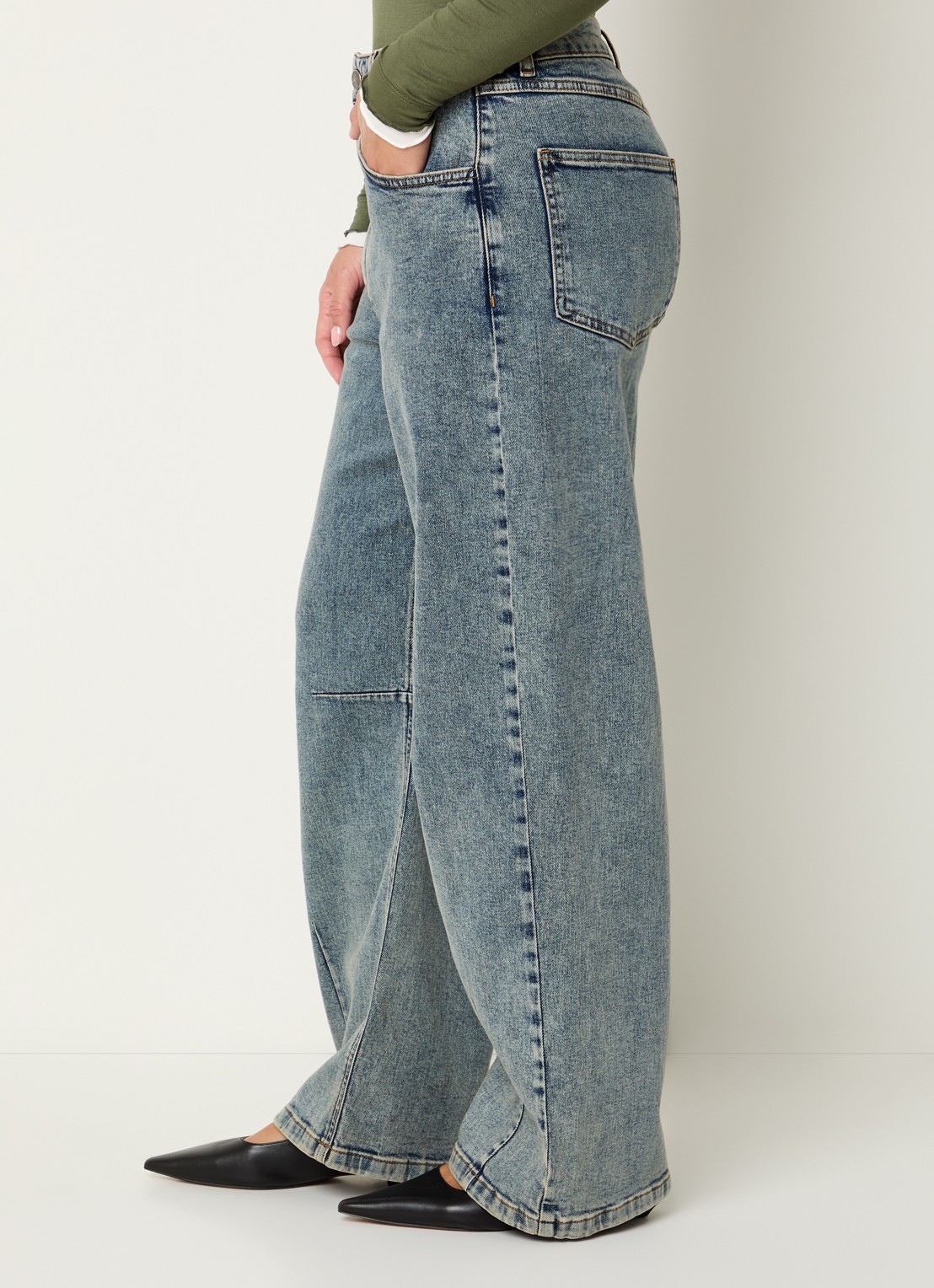Modström Cille low waist wide fit jeans met medium wassing - detail 5 indigo