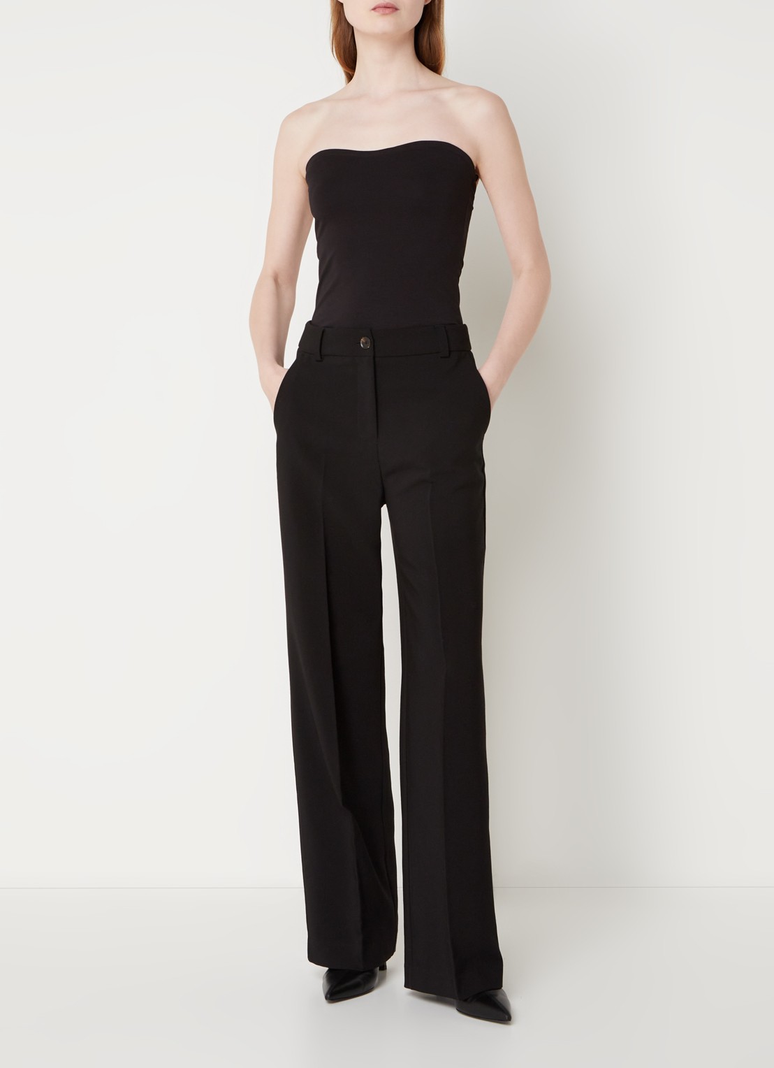 Modström Dae strapless top met stretch - voorkant 4 zwart
