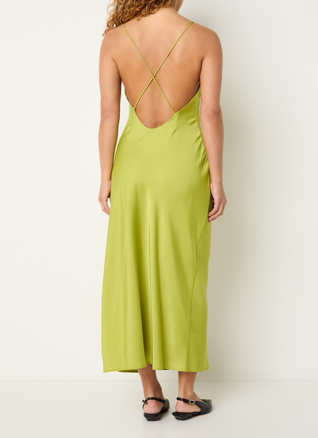 Modström Danilla maxi jurk met cut-out detail - achterkant lime