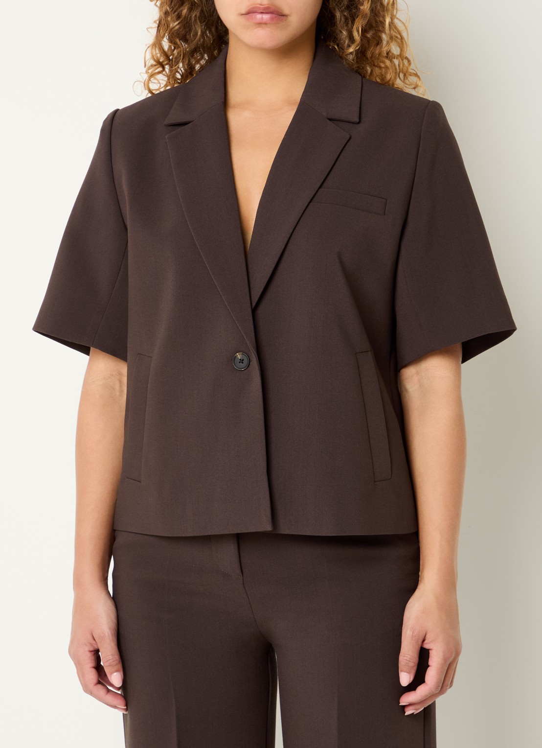 Modström Gale blazer met schoudervulling - detail donkerbruin