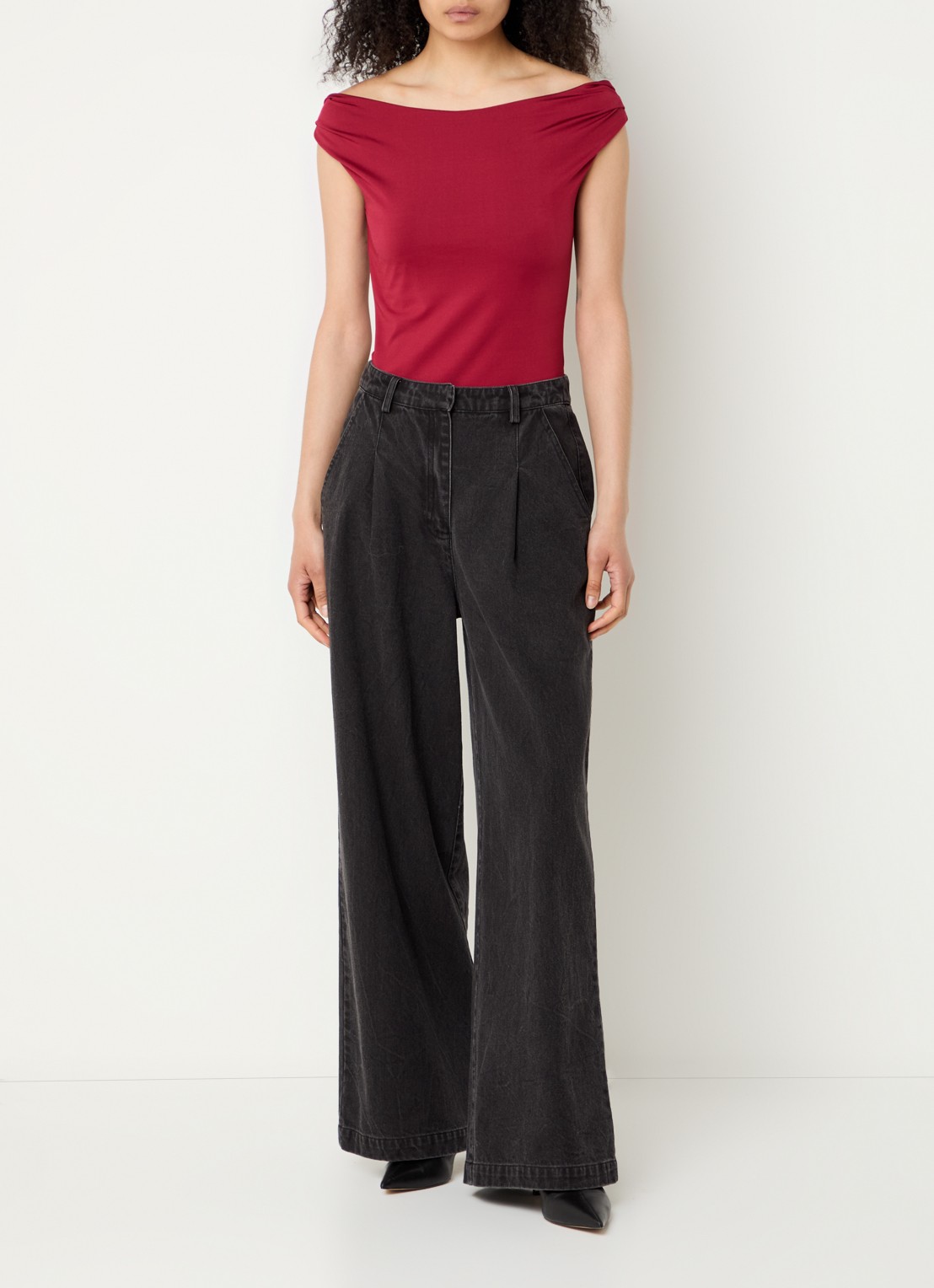 Modström Hima off shoulder top - voorkant 3 donkerrood