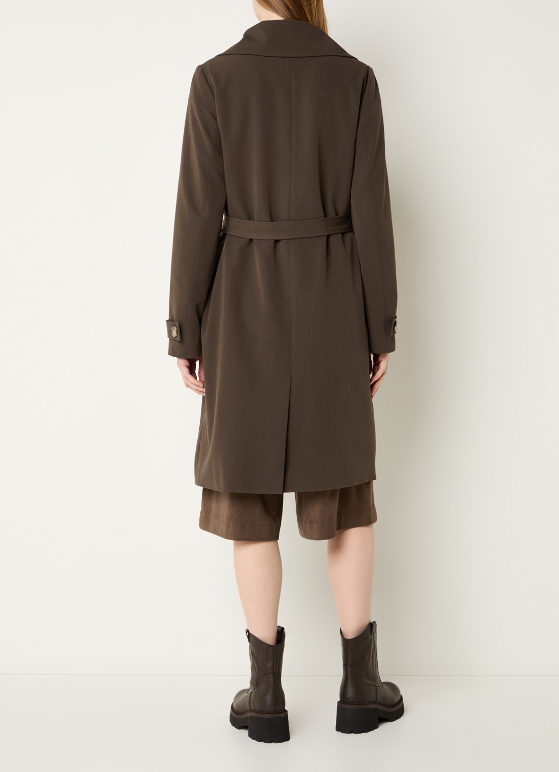 Modström Hiro trenchcoat met dubbele knopenrij en strikceintuur - achterkant 3 bronsgroen