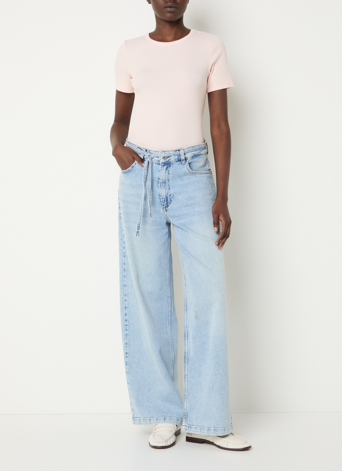 Modström Isolde high waist straight leg jeans met strikceintuur - voorkant 2 indigo