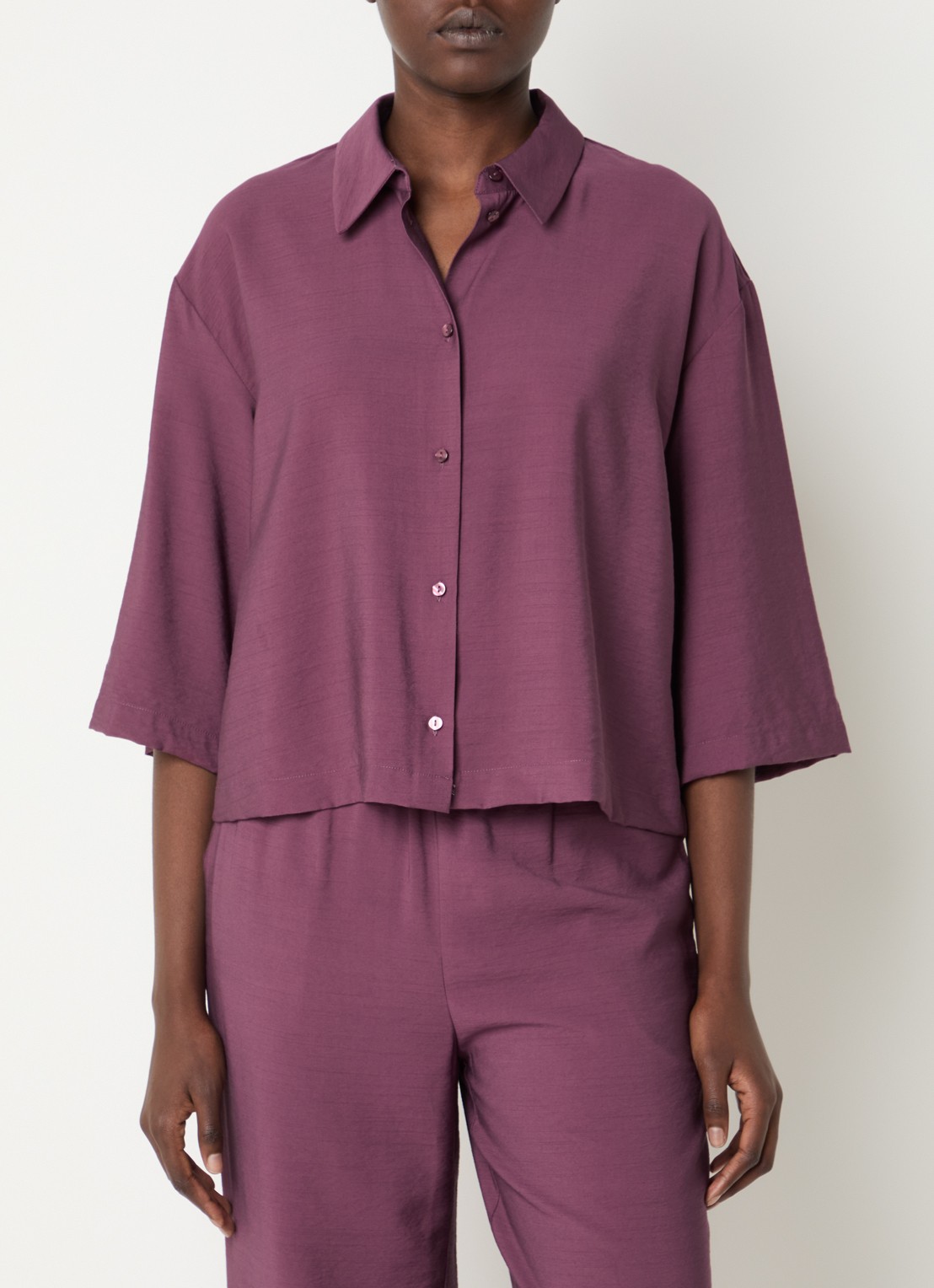 Modström Nicki blouse met plooien - detail aubergine