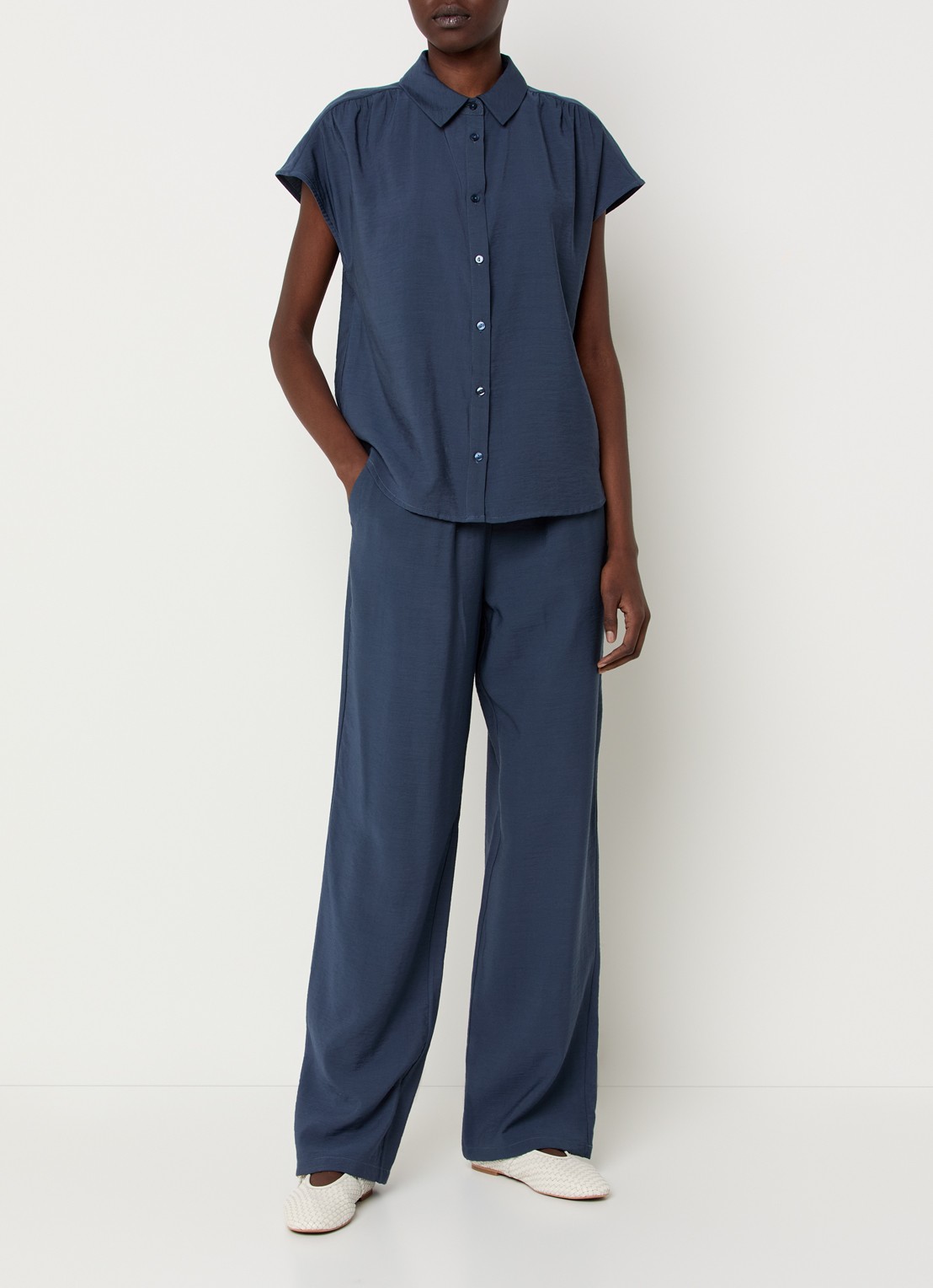 Modström Nicki high waist wide fit broek met steekzakken - voorkant 4 indigo