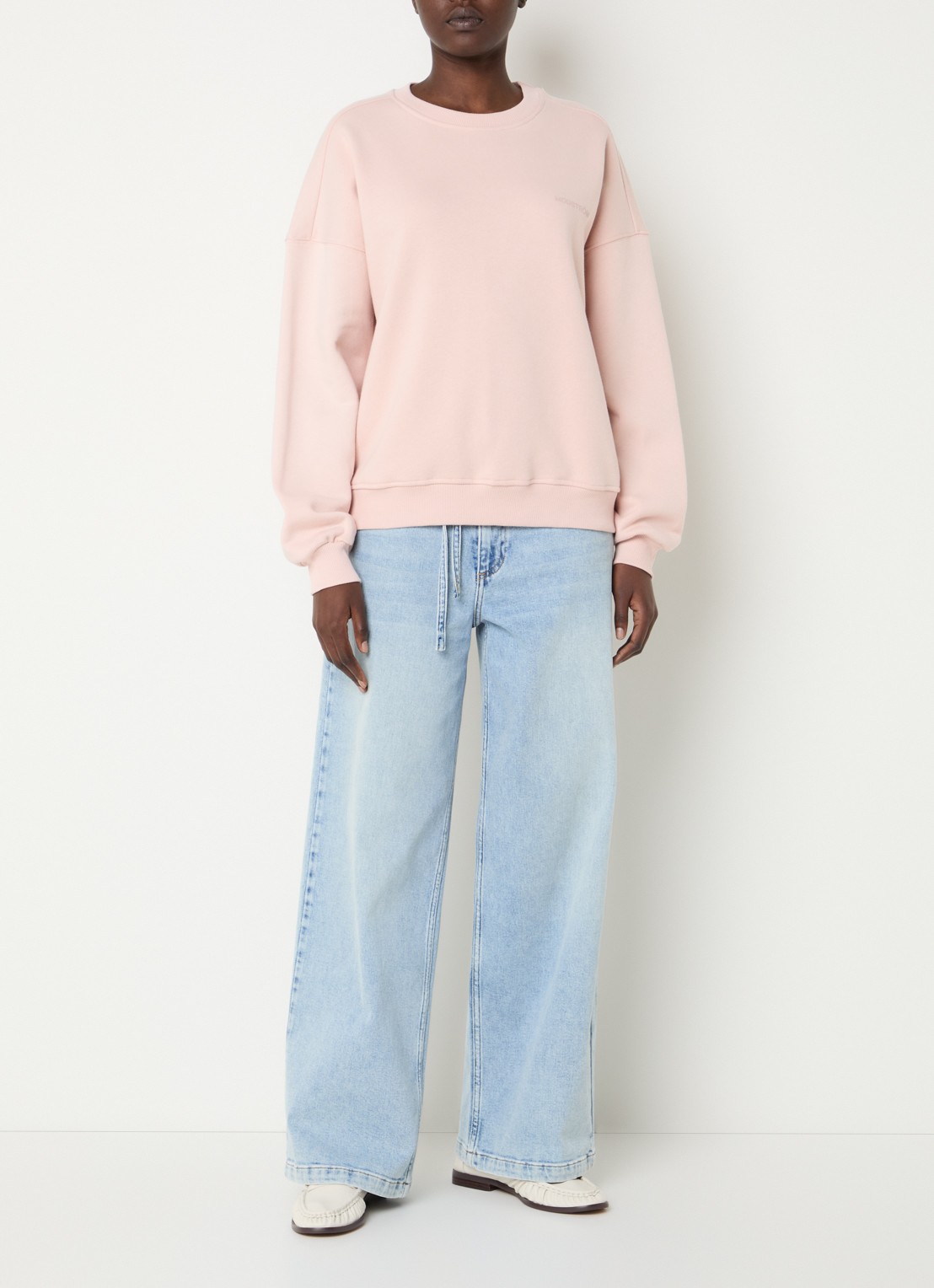 Modström Paula sweater met logo - voorkant 3 lichtroze