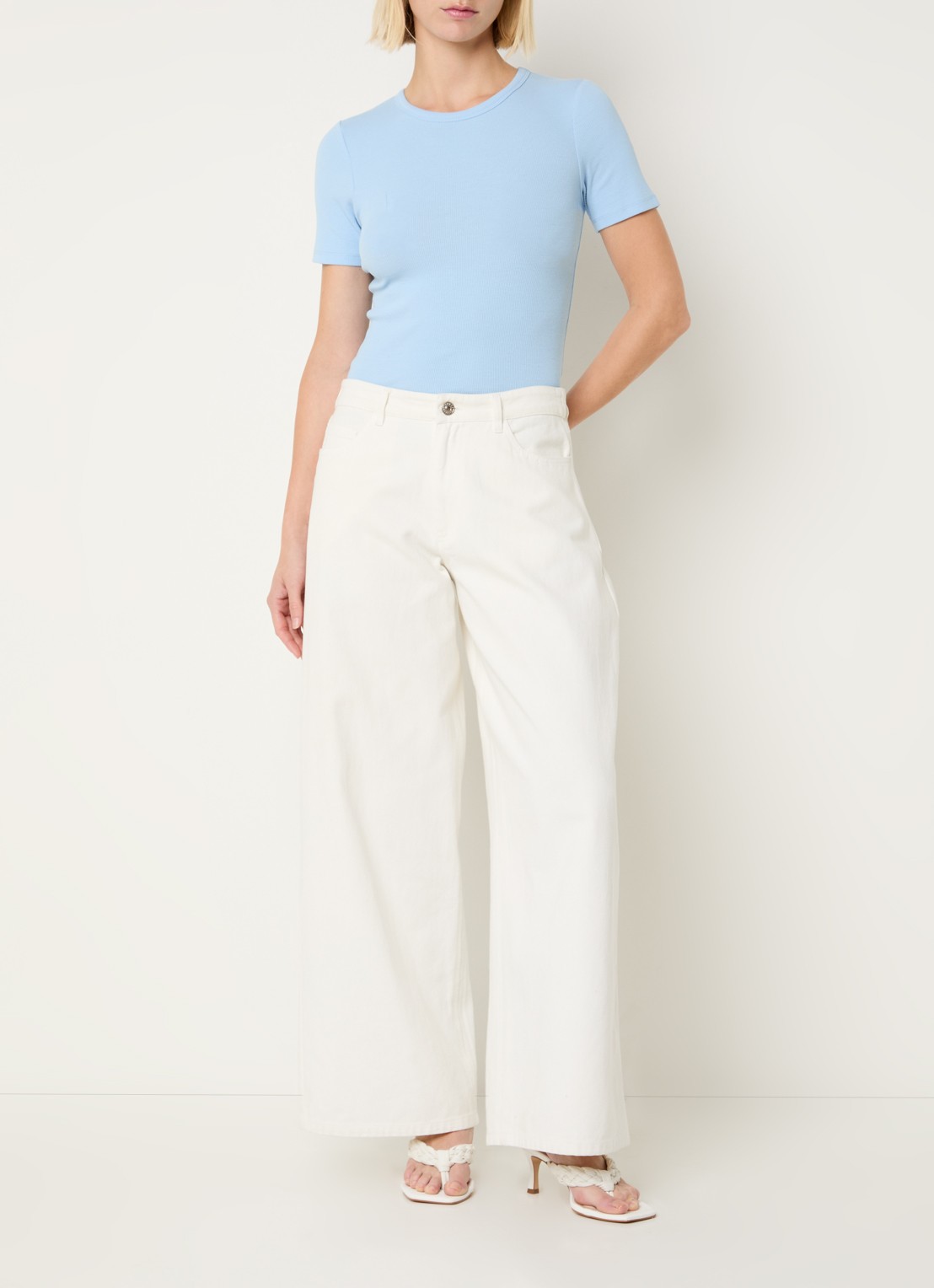Modström Princess high waist wide leg jeans met gekleurde wassing - voorkant 5 gebroken wit