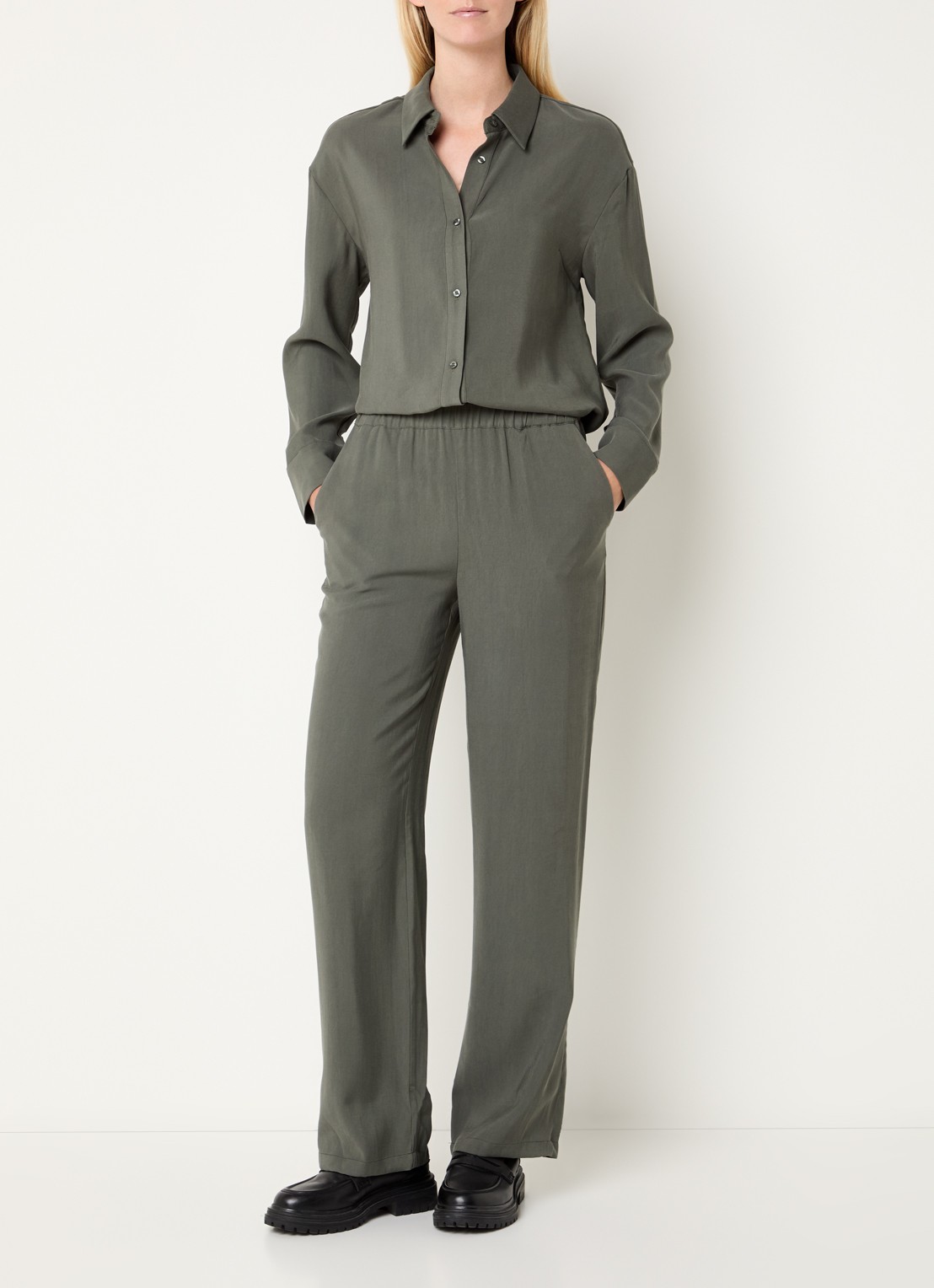 Modström Sebastian blouse met kraag - voorkant 2 legergroen