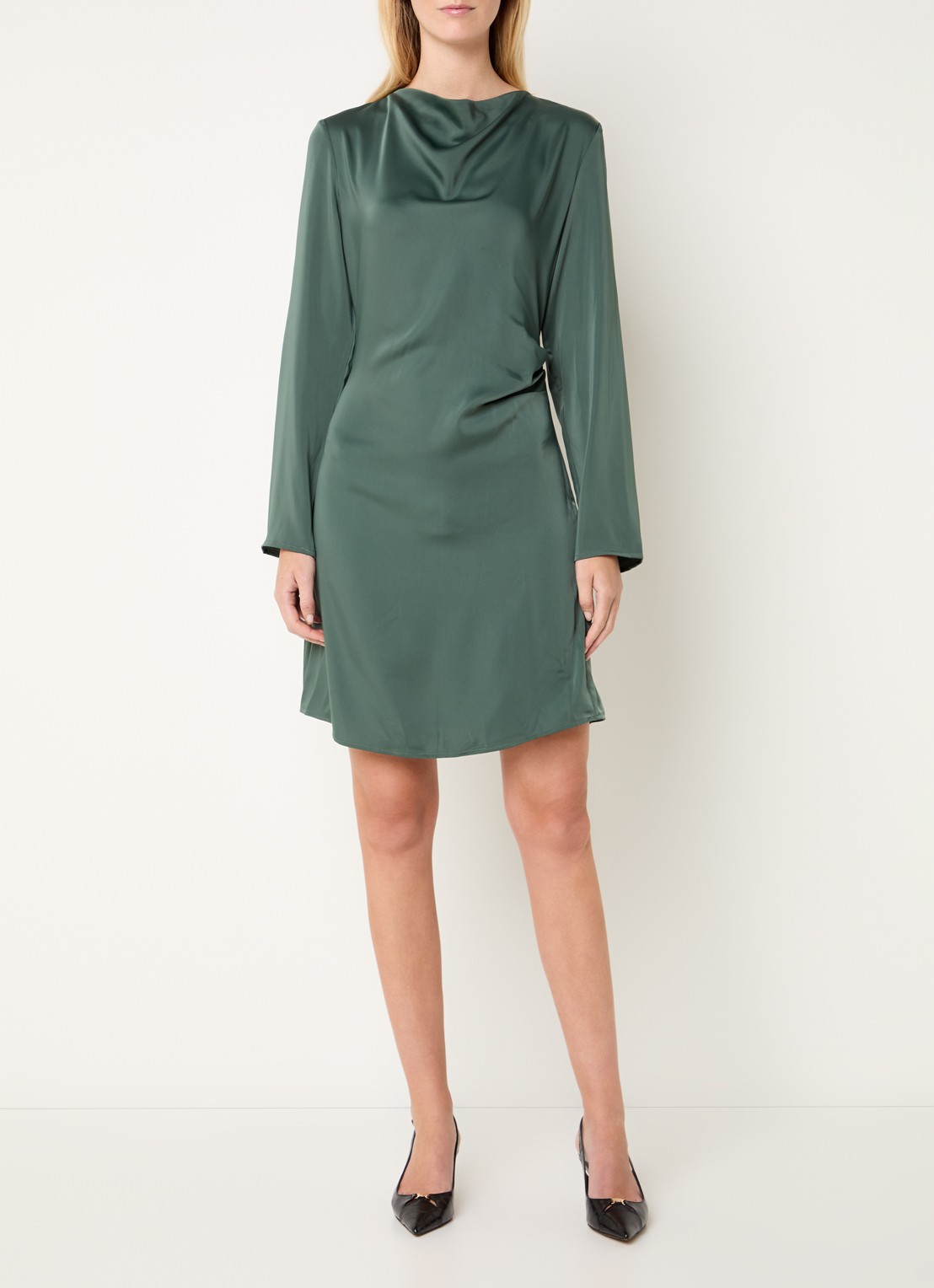 Modström Tailor mini jurk van satijn - voorkant 3 groen