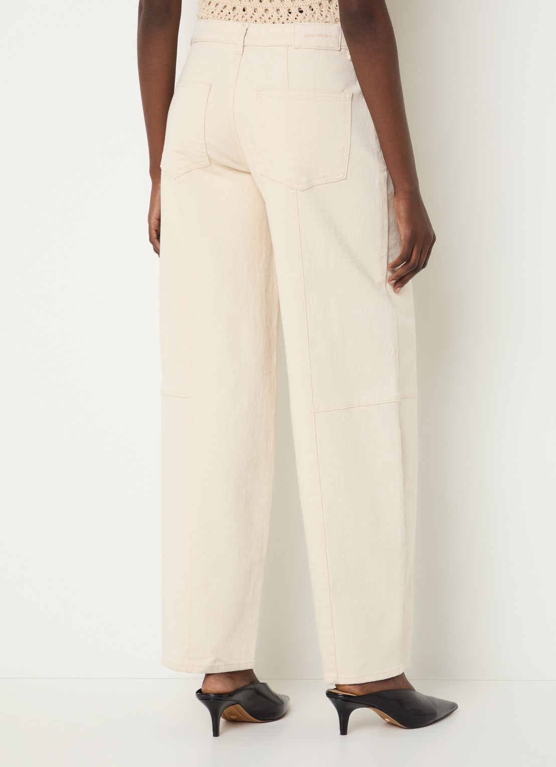 Modström Unika high waist straight fit broek met steekzakken - achterkant zand