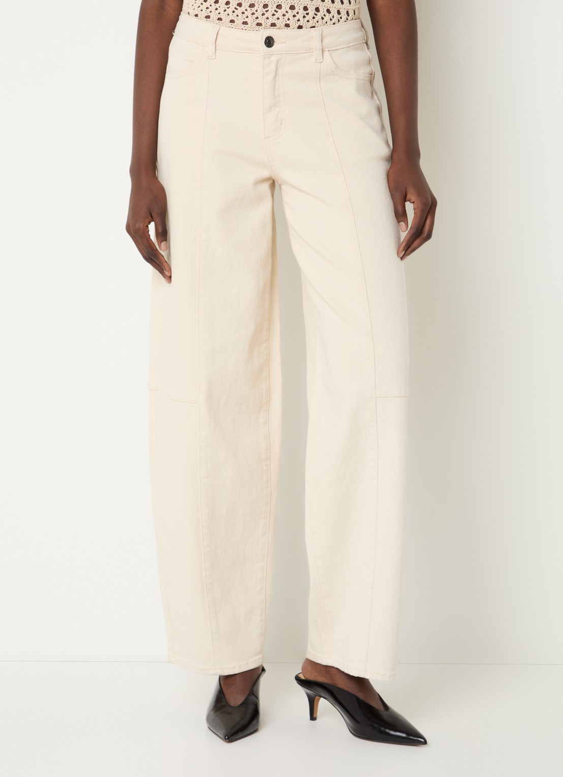Modström Unika high waist straight fit broek met steekzakken - detail 4 zand