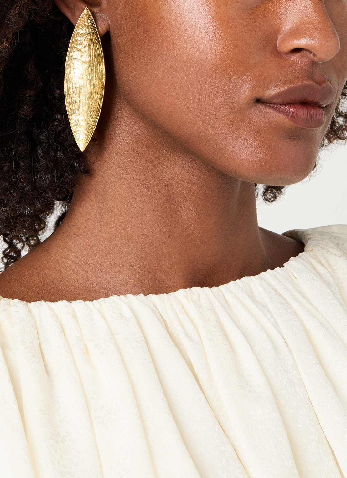 Moliane Berry oorbellen verguld - voorkant 2 goud
