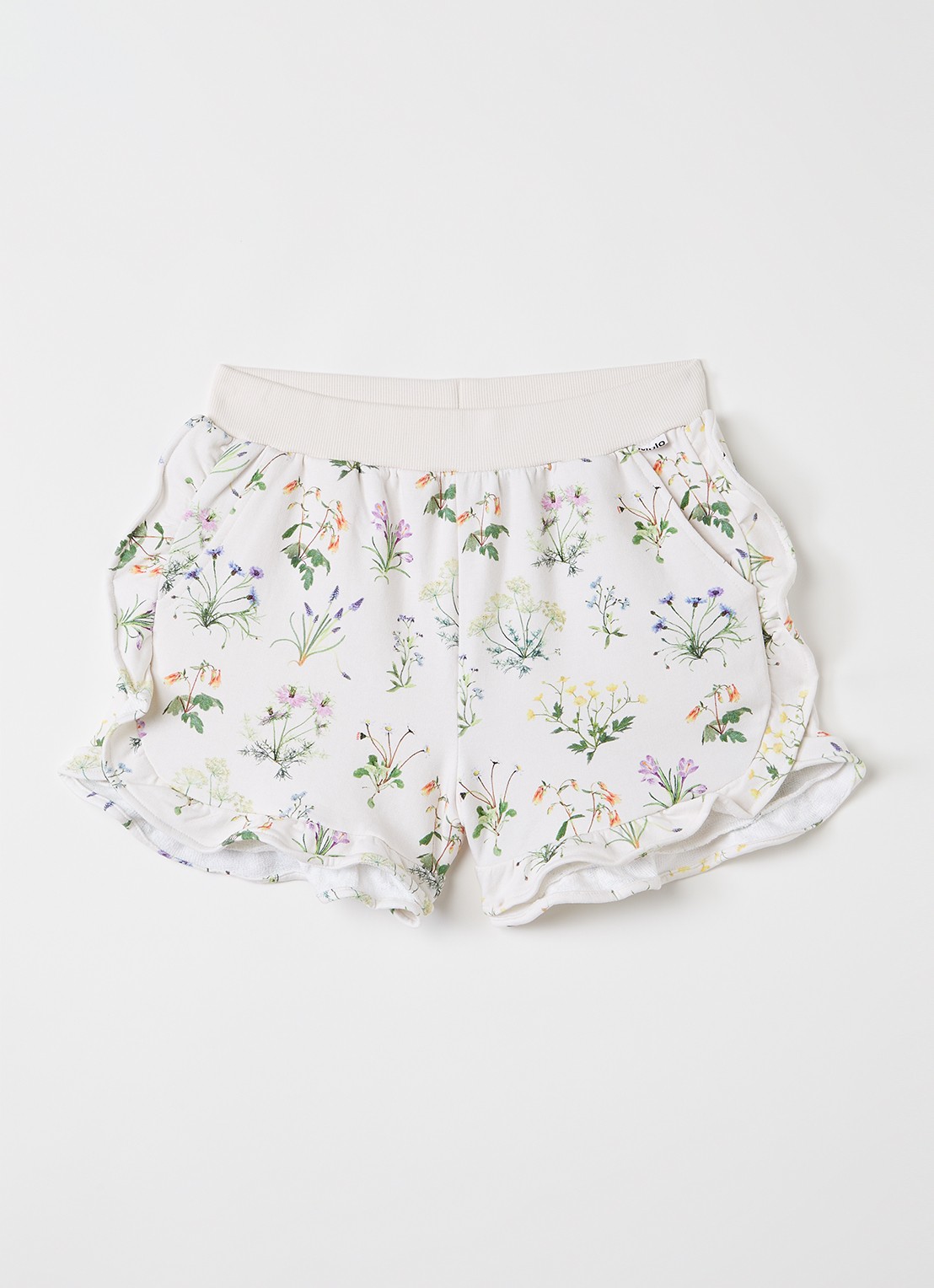 Molo Acacia wide fit korte broek met bloemenprint - voorkant creme