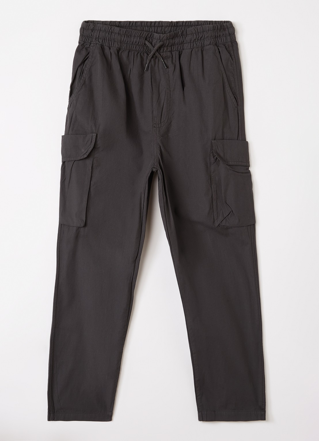 Molo Argo loose fit cargobroek met klepzakken - voorkant antraciet