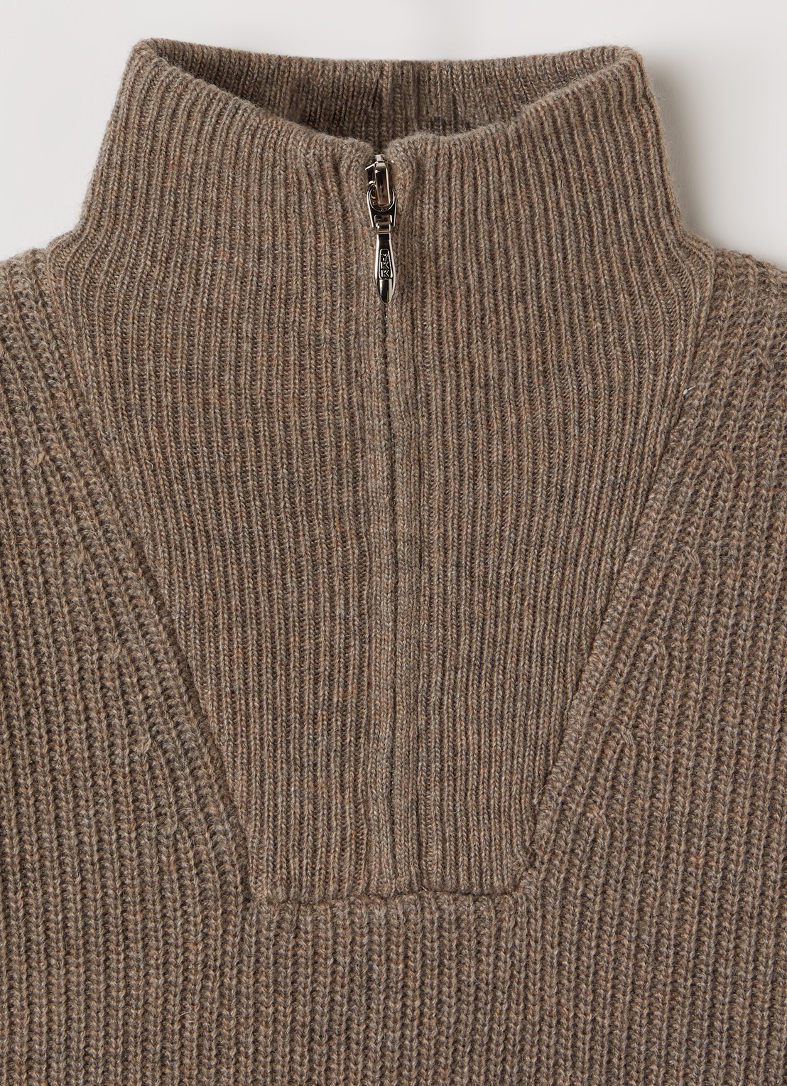 Molo Gretta grofgebreide trui in wolblend - detail 3 beige