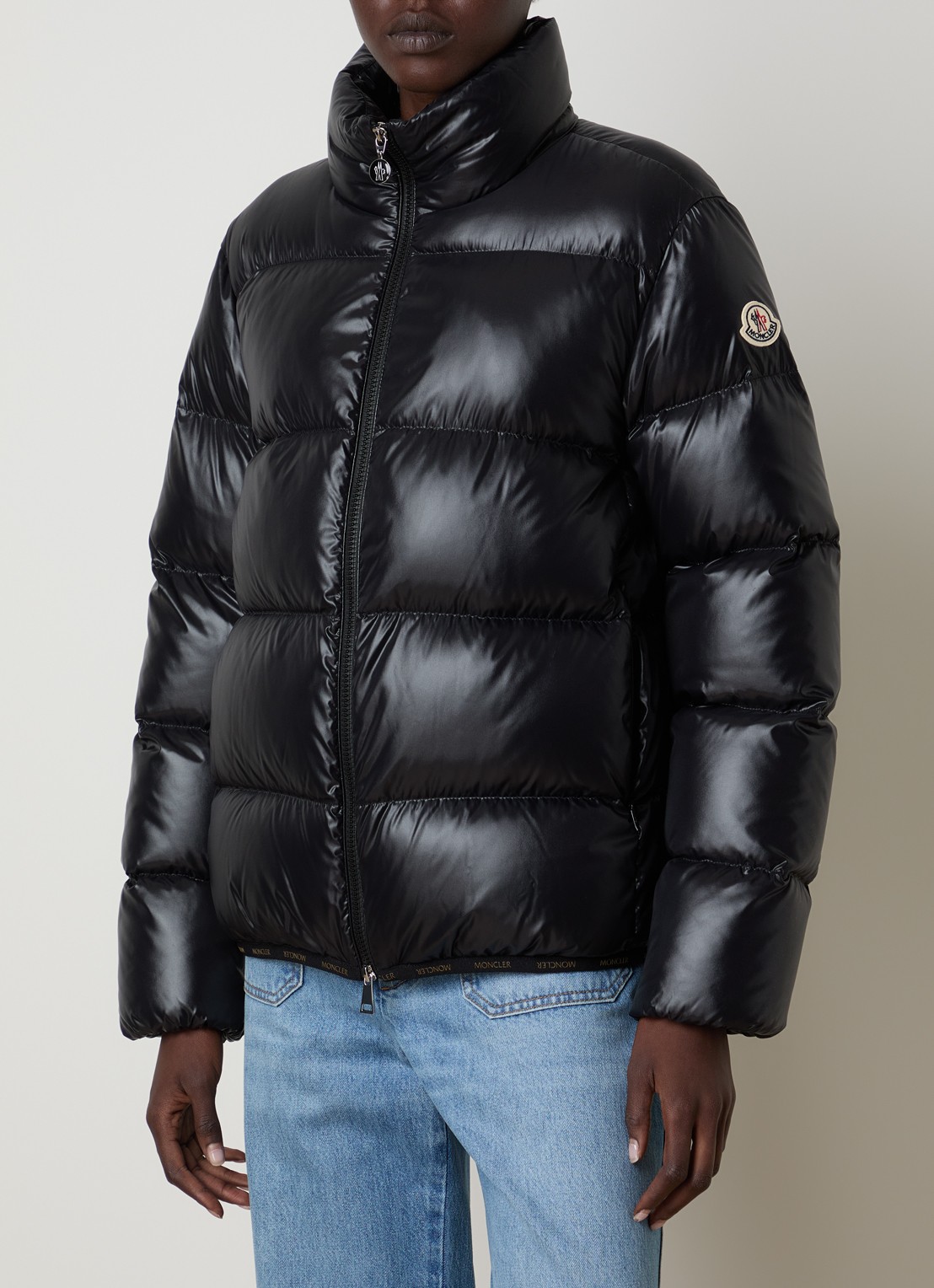 Moncler Abbadia puffer jack met donsvulling en ritszakken - detail 3 zwart