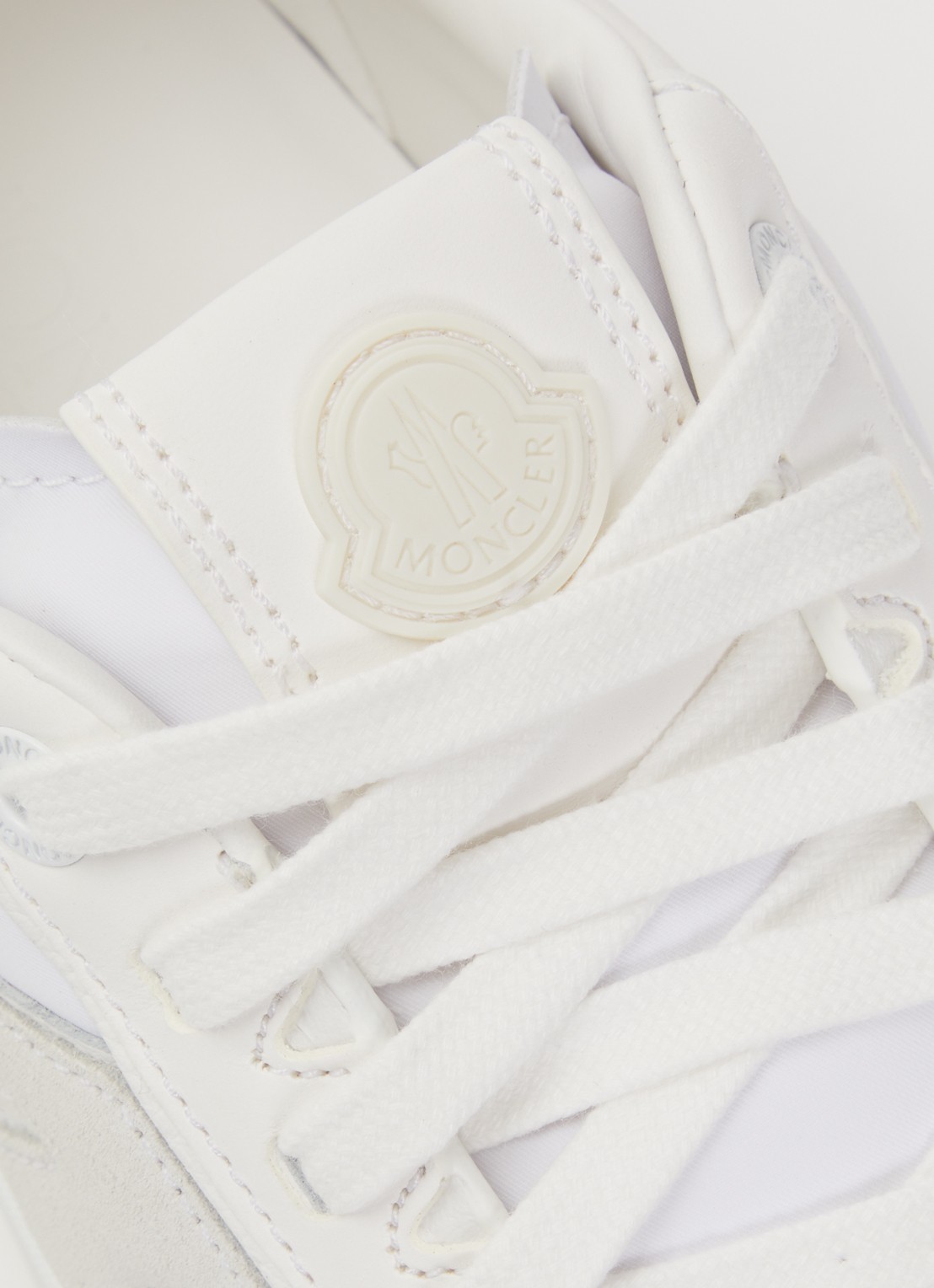 Moncler Altive sneaker met nubuck details - detail 3 wit